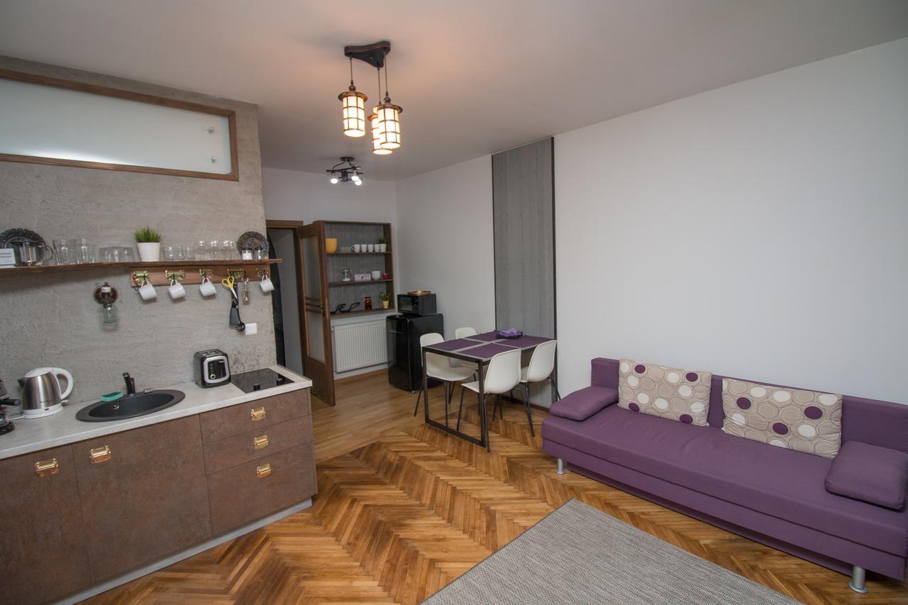 Poarta Schei Apartment Braşov Exterior foto